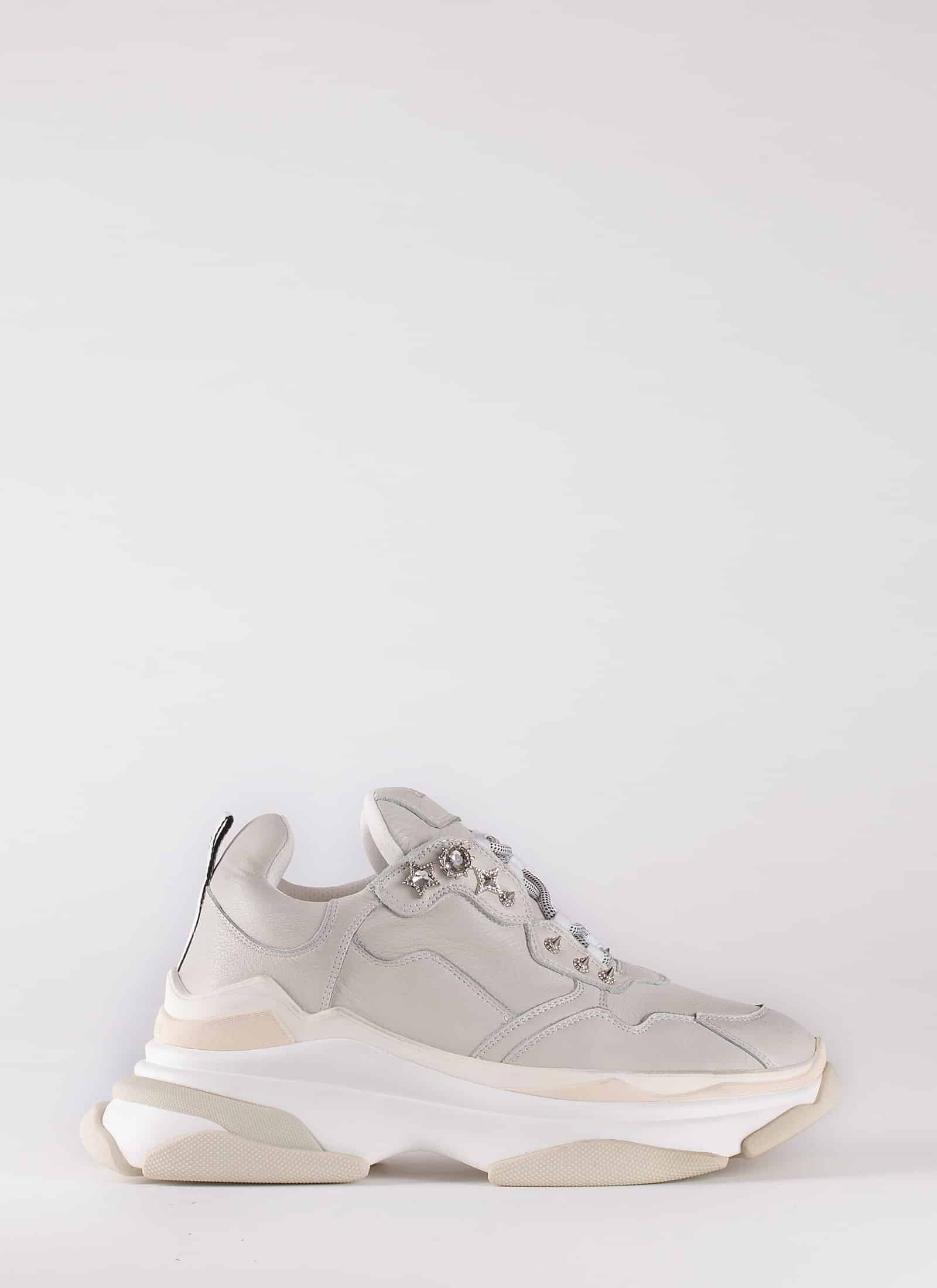 LEATHER SNEAKERS - STRATEGIA
