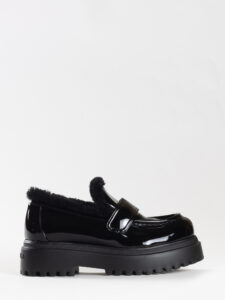 PATENT LEATHER LOAFERS WITH FUR - LE SILLA